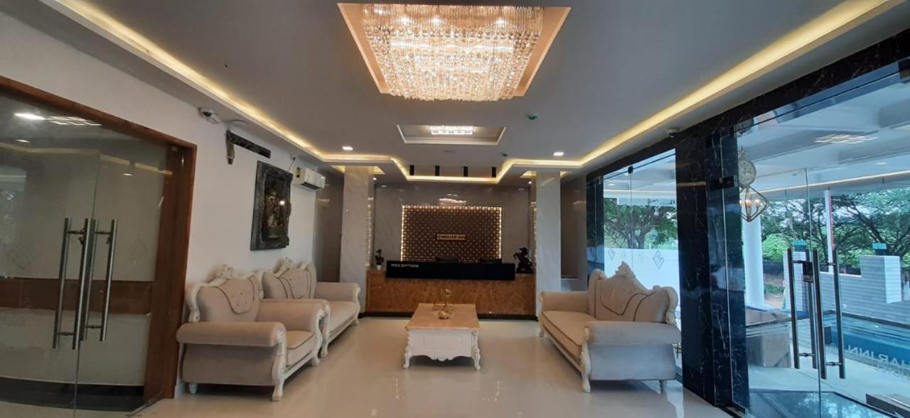 Mehar Inn Hotel Karaikudi Kültér fotó