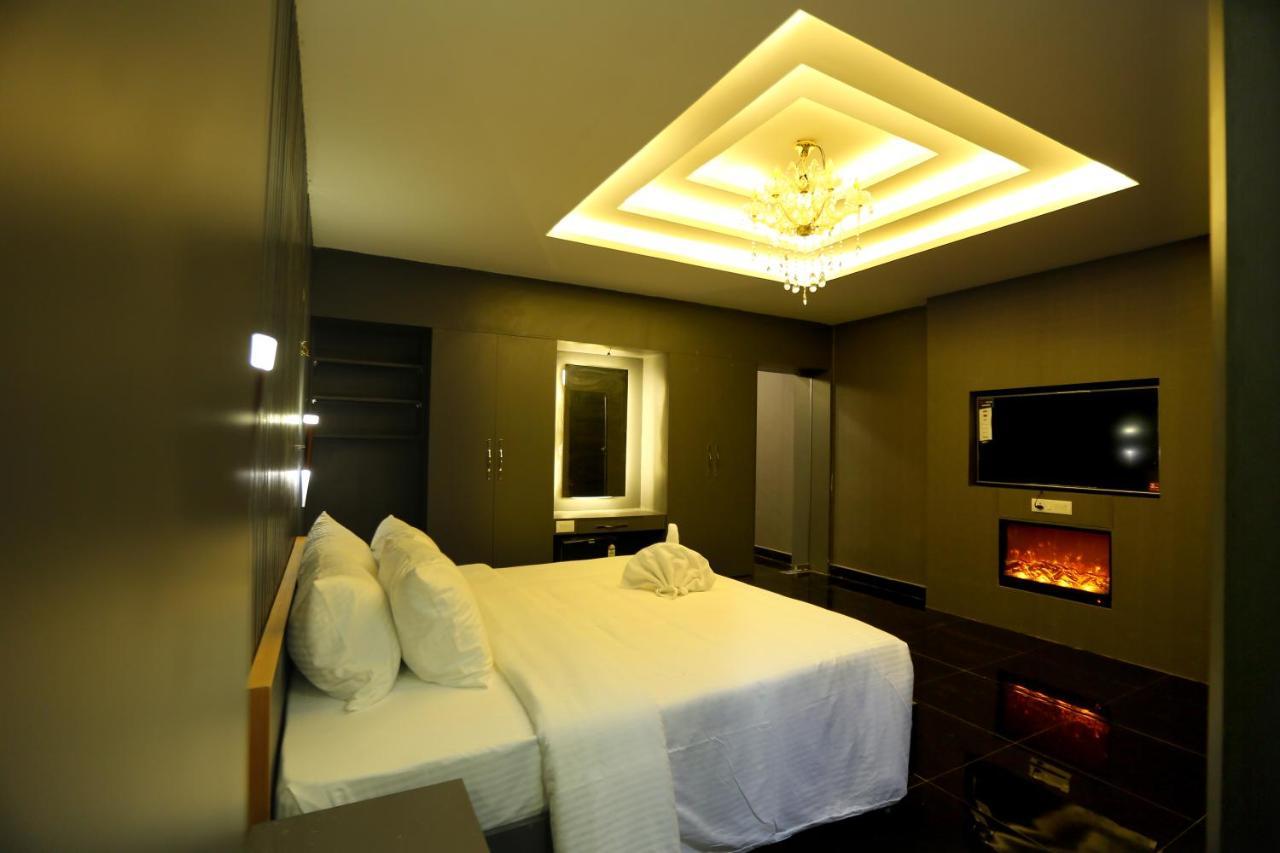 Mehar Inn Hotel Karaikudi Kültér fotó